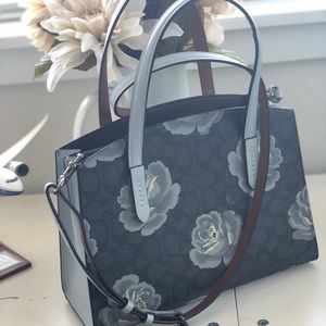 2018 Coach Rose Print Charlie 28